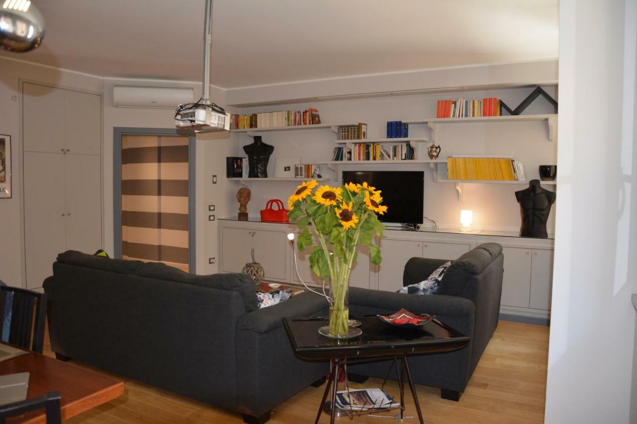 Apartamento Luci Della Citta Palazzo San Matteo
